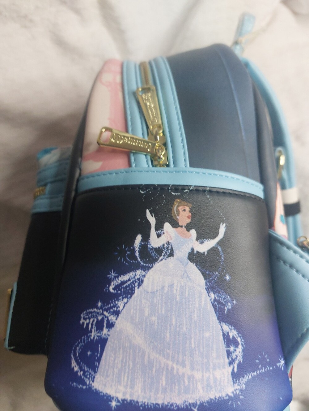 Loungefly Disney Cinderella Scenes Mini Backpack NWT - Picture 5 of 10